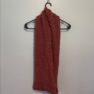 Chunky Knit Scarf in Rust